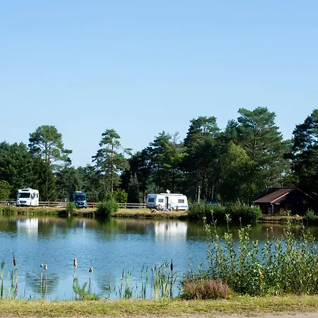 Naturcamping Lüneburger Heide - Chalets&Tiny Häuser Soltau Exterior foto